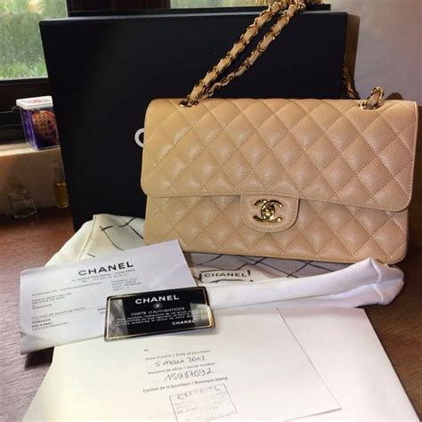 buy authentic chanel handbags online.